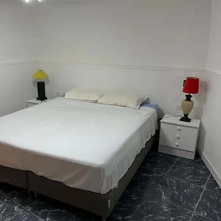 Claudia - Gortito Lägenhet Playa Paraiso (Tenerife)